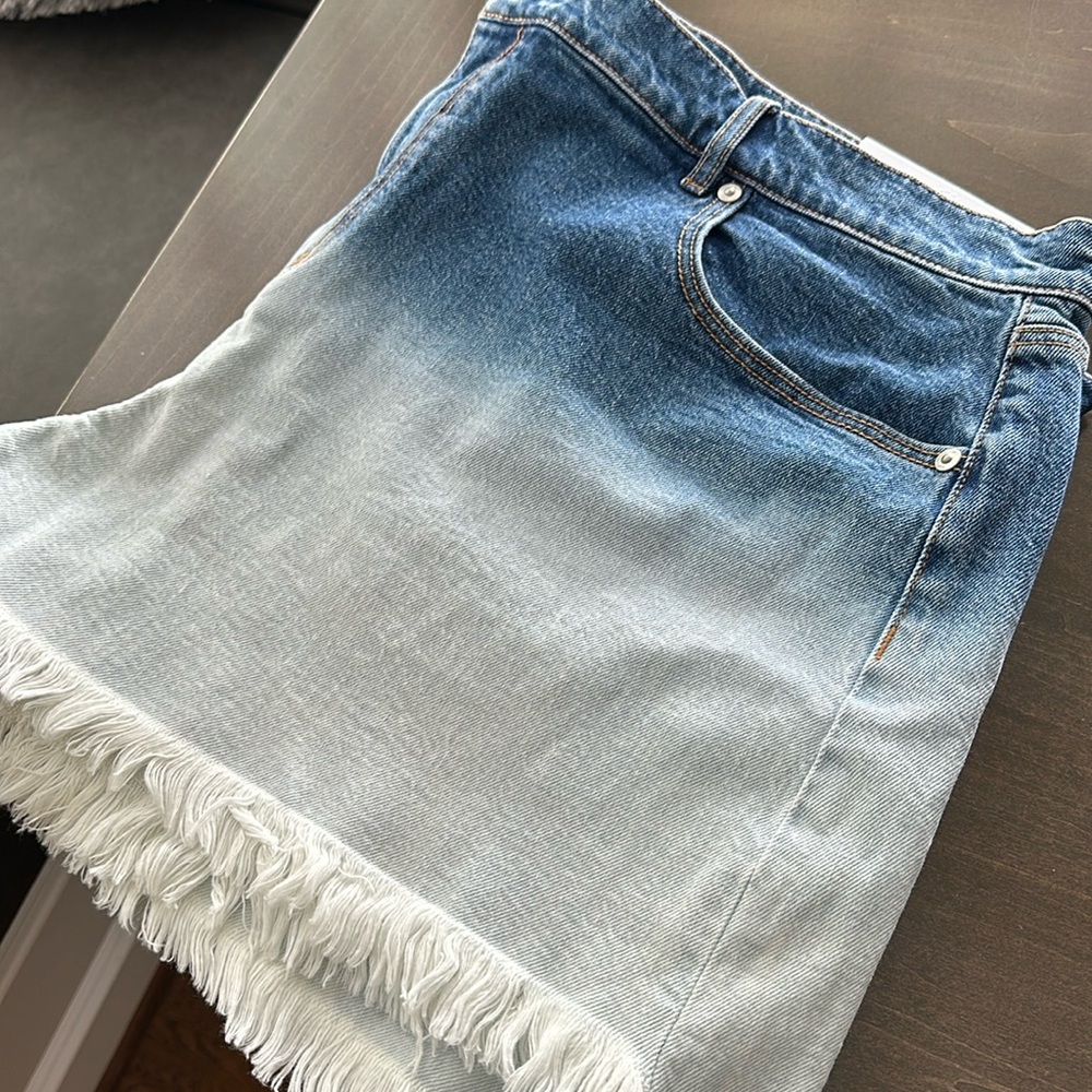 New with tags jeans shorts